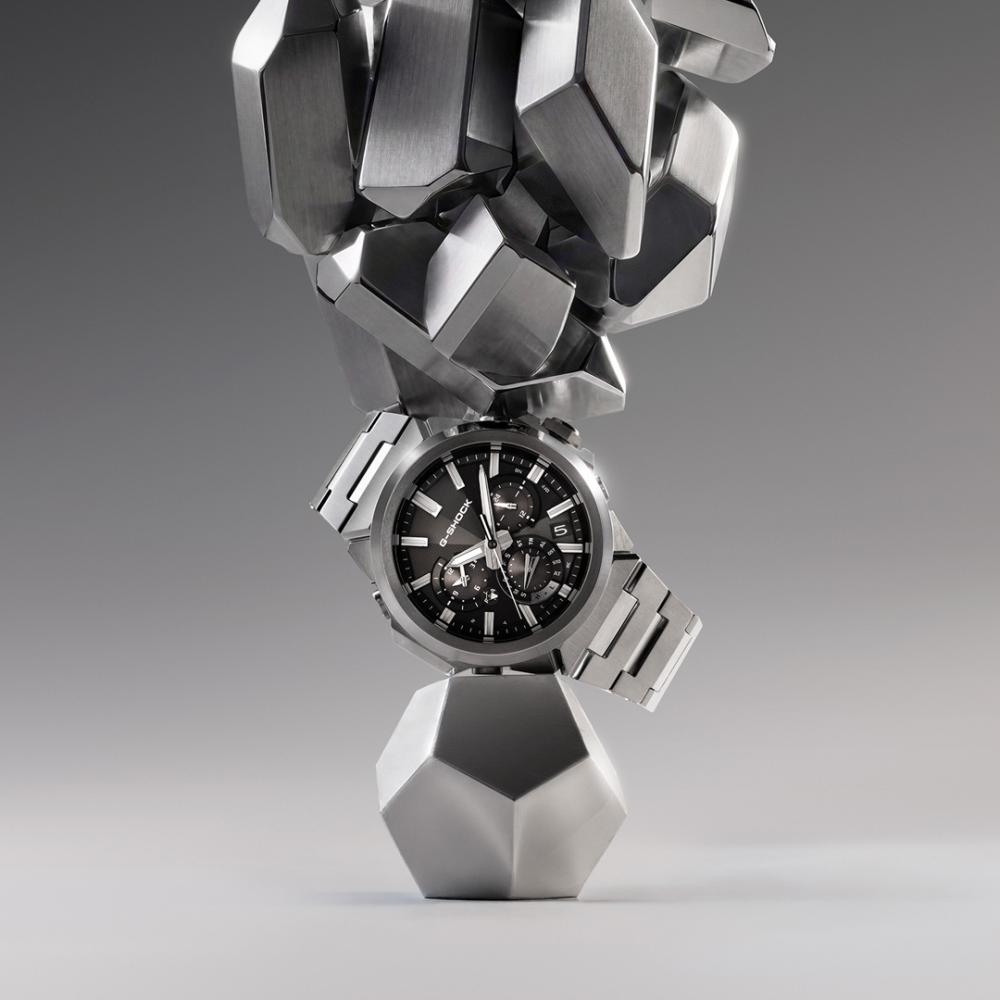 Casio G-SHOCK GST-W1000D-1AER, immagine di presentazione G-STEEL