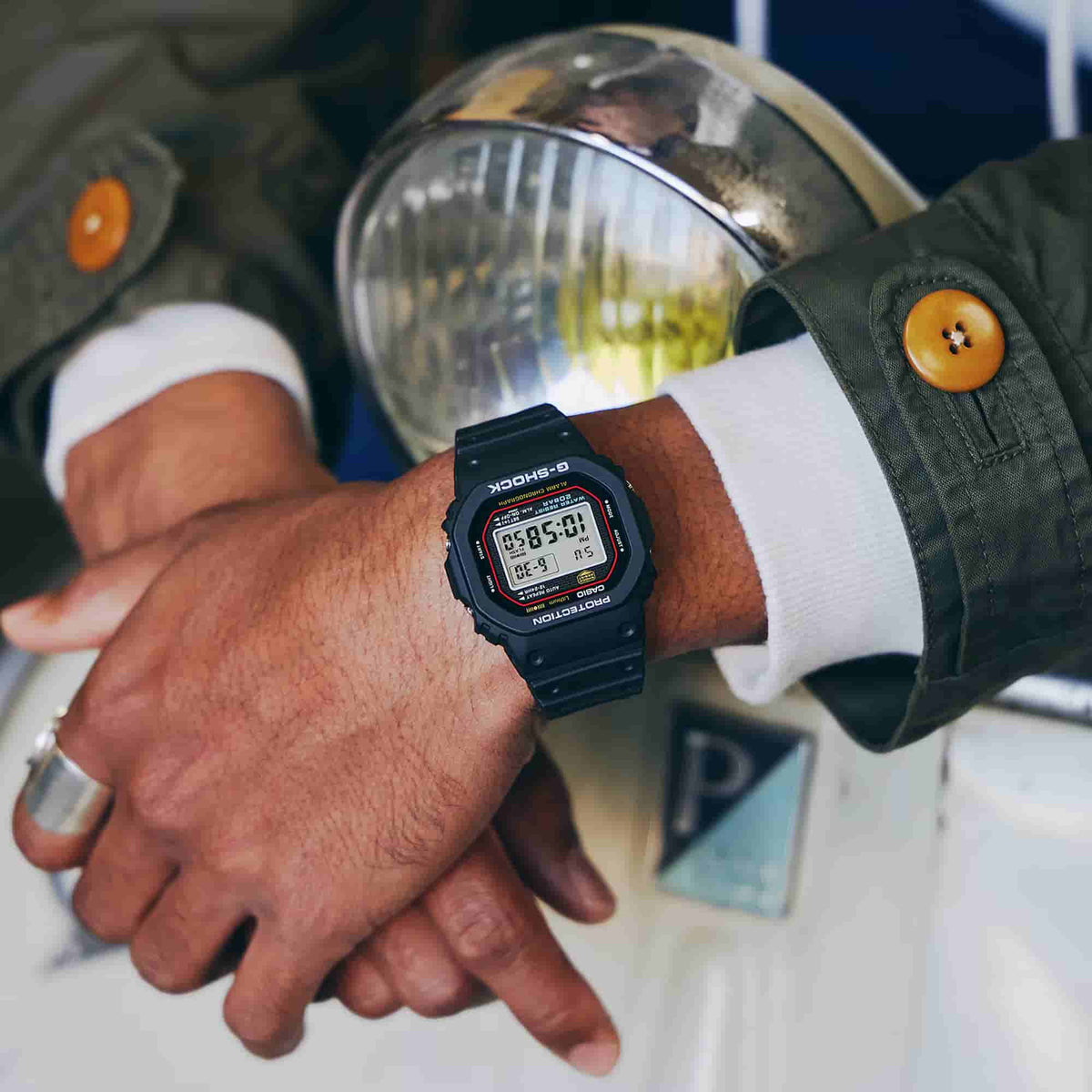 Orologio Casio G-Shock DW-5000R-1AER Origin uomo-2b Gioielli