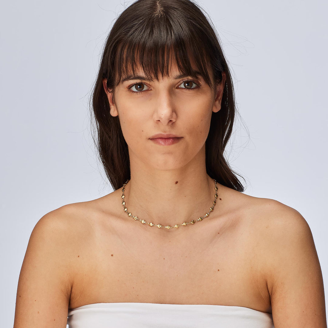 Collana S'Agapõ SHK83, seconda fotografia ufficiale