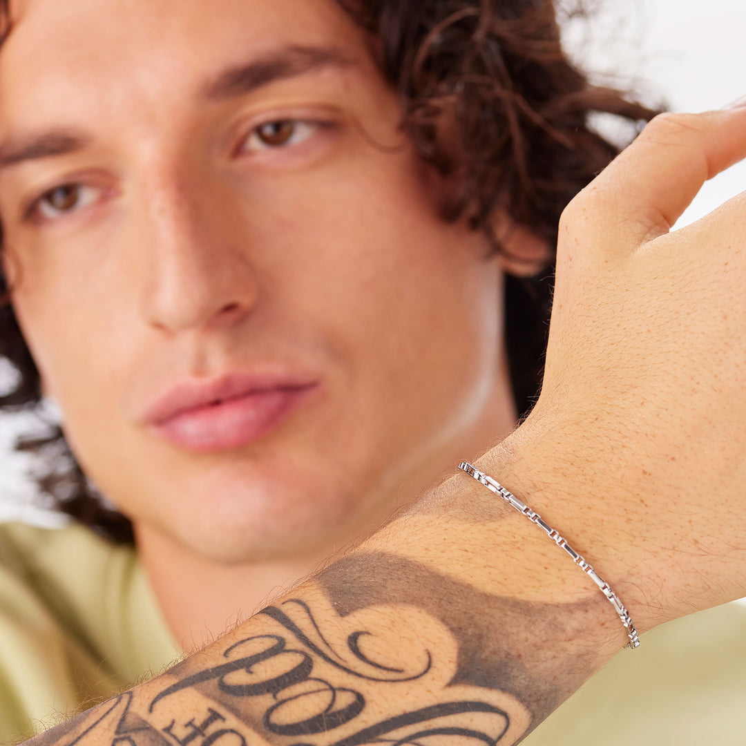 Bracciale S'Agapõ SRP95, seconda fotografia ufficiale