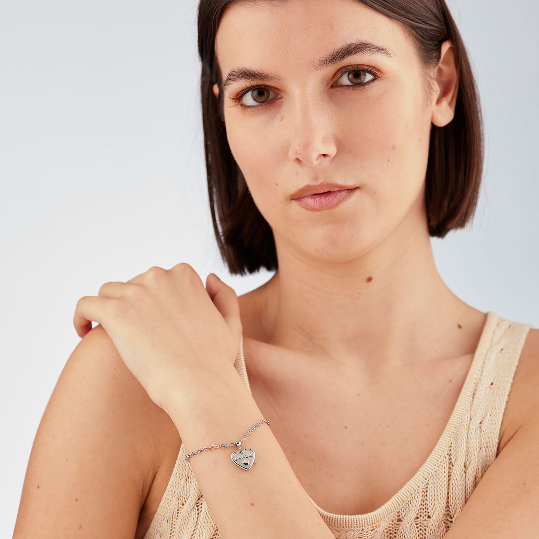 Bracciale S'Agapõ SUH12, seconda vista ufficiale