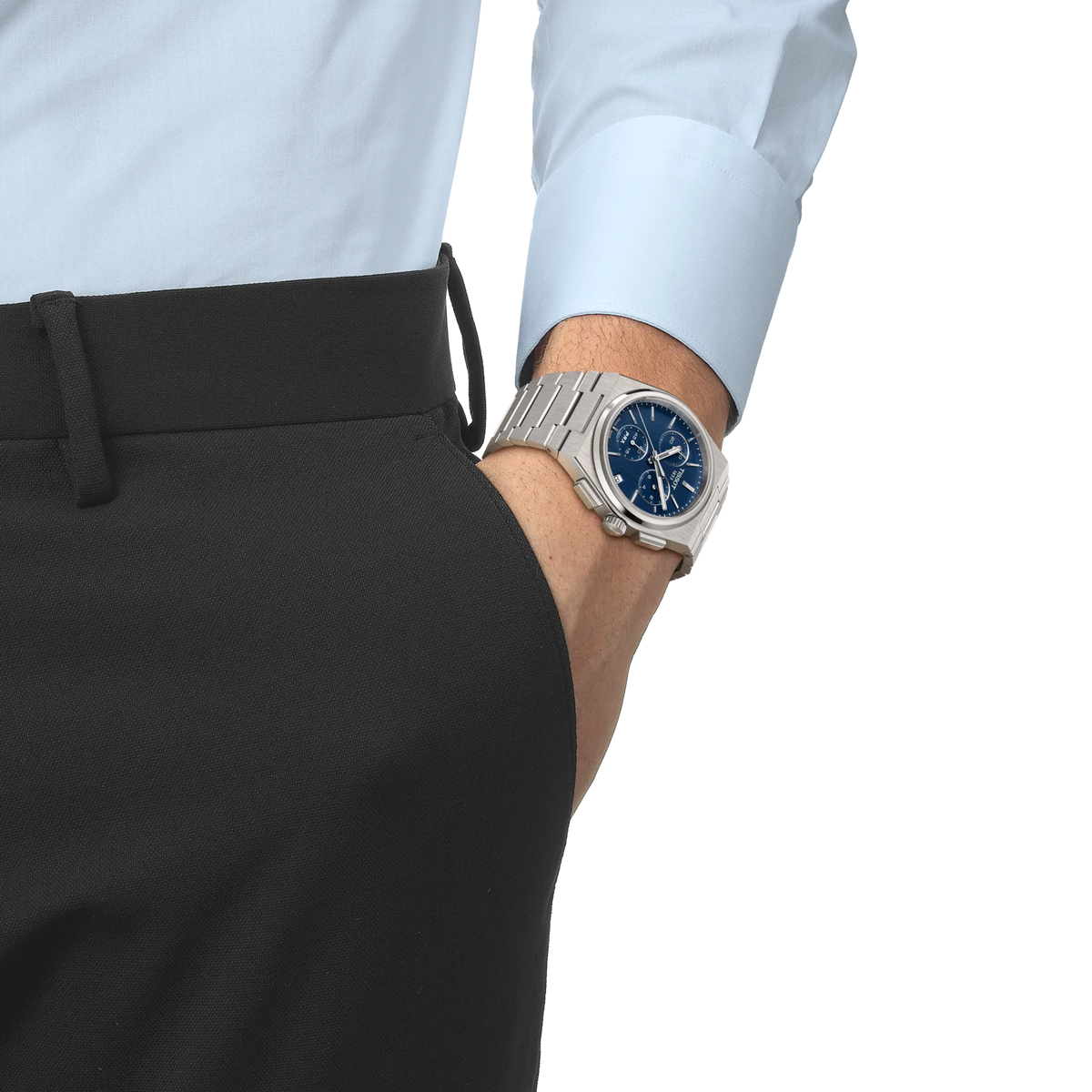 Tissot PRX T1374171104100 indossato al polso