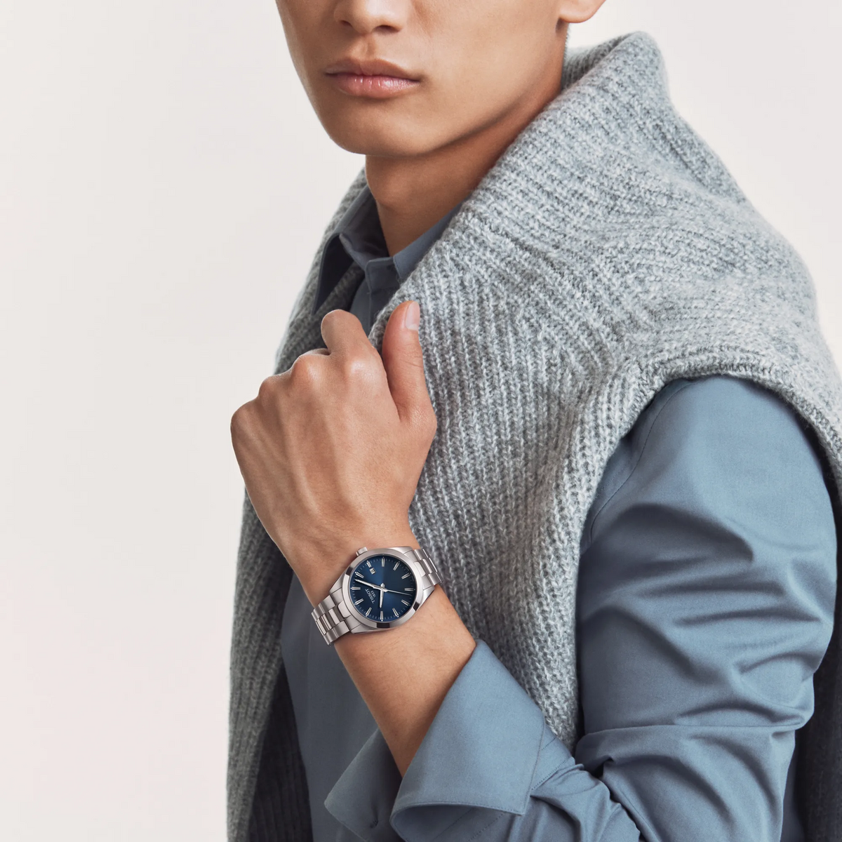 Tissot Gentleman T127.410.11.041.00, foto indossata ufficiale